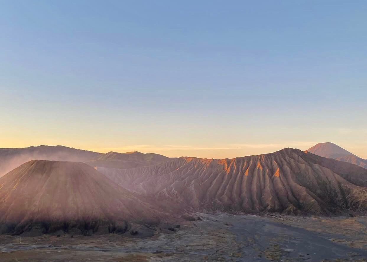 Gunung Bromo: Pesona Alam yang Tak Pernah Padam di Jawa Timur
