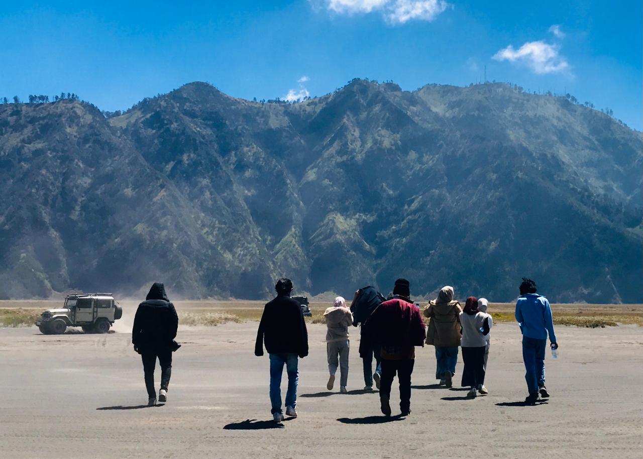 Gunung Bromo: Pesona Alam yang Tak Pernah Padam di Jawa Timur