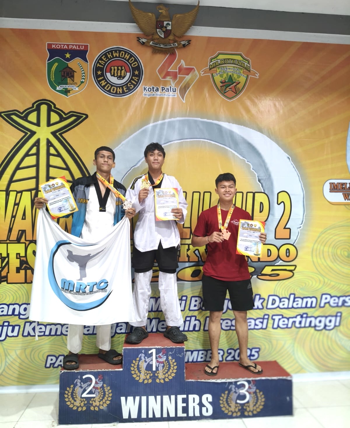 Mahasiswa UIN Datokarama Palu Raih Medali Perak Taekwondo Walikota Cup Sulteng 2025 febi uin datokarama palu, mahasiswa uin datokarama palu, medali perak taekwondo, mo widad anugrah, mrtc palu, prestasi mahasiswa uin palu, prestasi taekwondo uin datokarama, taekwondo sulawesi tengah, turnamen taekwondo palu, walikota cup sulteng 2025