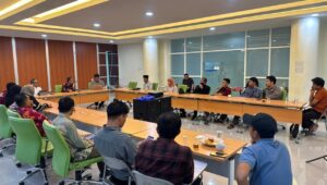 UIN Datokarama Gelar Rapat Persiapan Tim Sosialisasi Penerimaan Mahasiswa Baru 2026/2027 Dr Hamka, Dr Sahril, kampus Islam Sulawesi Tengah, pendaftaran kuliah 2026, penerimaan mahasiswa baru, penerimaan mahasiswa baru Palu, PMB 2026/2027, PMB UIN Datokarama 2026, Prof Lukman Thahir, Rektor UIN Datokarama, sosialisasi kampus UIN Datokarama, sosialisasi perguruan tinggi Palu, UIN Datokarama Palu, Universitas Islam Negeri Palu