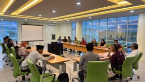 UIN Datokarama Gelar Rapat Persiapan Tim Sosialisasi Penerimaan Mahasiswa Baru 2026/2027 Dr Hamka, Dr Sahril, kampus Islam Sulawesi Tengah, pendaftaran kuliah 2026, penerimaan mahasiswa baru, penerimaan mahasiswa baru Palu, PMB 2026/2027, PMB UIN Datokarama 2026, Prof Lukman Thahir, Rektor UIN Datokarama, sosialisasi kampus UIN Datokarama, sosialisasi perguruan tinggi Palu, UIN Datokarama Palu, Universitas Islam Negeri Palu