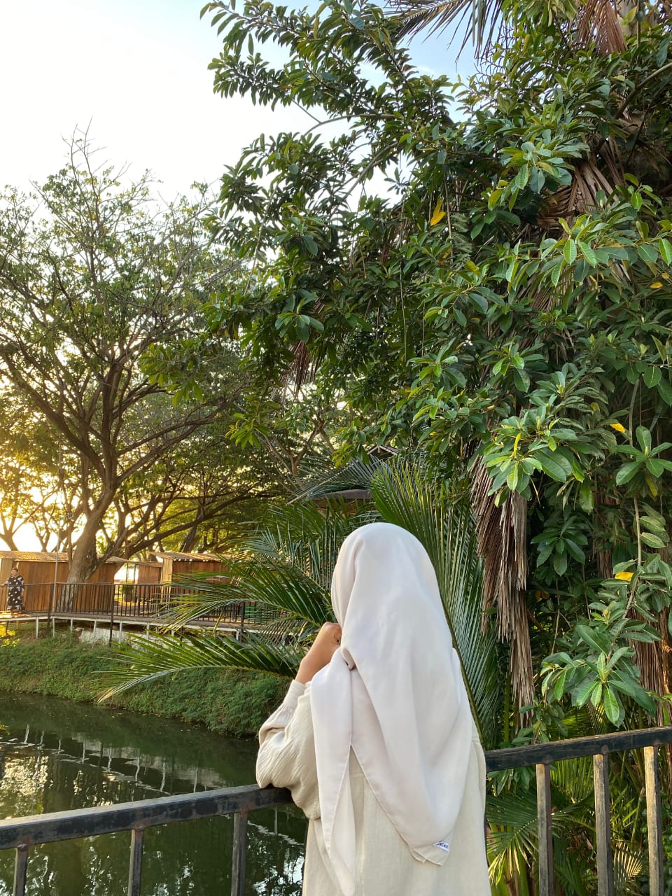 Healing Tipis-tipis di Taipa Beach Palu Bersama Teman-teman Sif A Healing Tipis-tipis