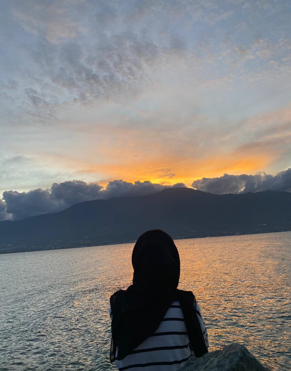 Pantai Talise: Ikon Wisata Pesisir yang Selalu Hidup dan Menyimpan Pesonanya Sendiri Pantai Talise