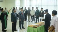 Rektor UIN Datokarama Palu Lantik Dr. Gani Jumat dan Dr. Adam sebagai Dekan Fakultas Baru (1) Rektor UIN Datokarama Palu Lantik Dr. Gani Jumat dan Dr. Adam sebagai Dekan Fakultas Baru