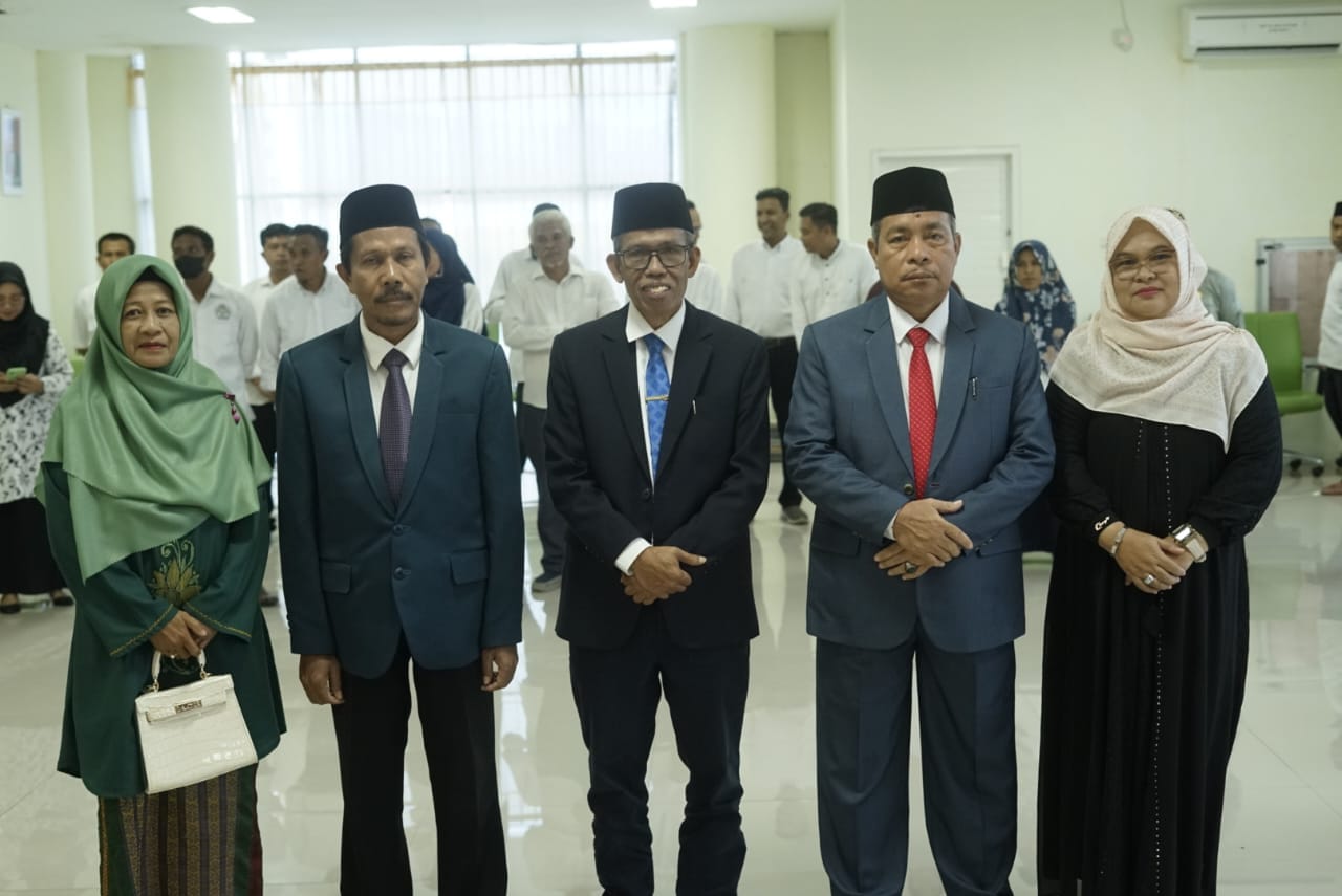 Rektor UIN Datokarama Palu Lantik Dr. Gani Jumat dan Dr. Adam sebagai Dekan Fakultas Baru Dr Adam, Dr Gani Jumat, Fakultas Dakwah dan Komunikasi Islam, Fakultas Sains dan Teknologi, kampus Islam negeri, Kota Palu, pelantikan dekan, Pendidikan Tinggi Islam, Prof Lukman Thahir, Rektor UIN Datokarama, UIN Datokarama Palu